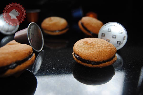 Gateaux Moelleux Fourres Au Chocolat