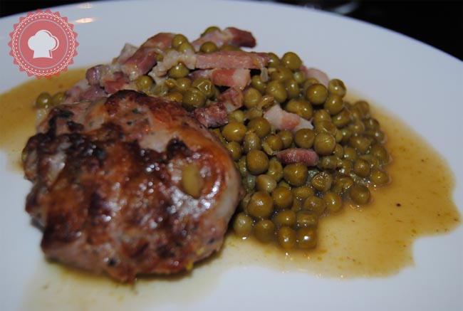 Crepinettes De Porc Aux Petits Pois Et Lardons