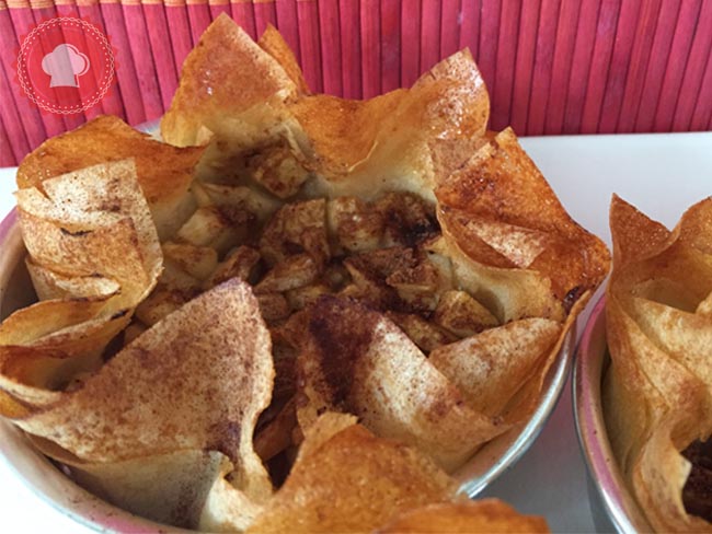 Une recette de tartelettes aux pommes sur feuilles de brick, originales et légères, faites-vous plaisir sans culpabiliser !
