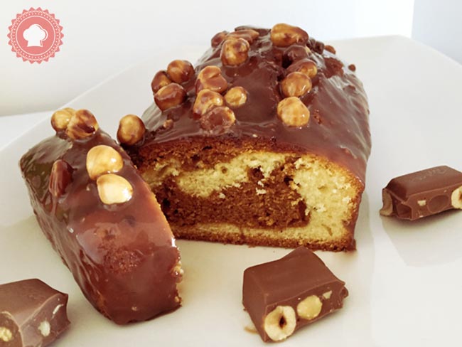 Cake Au Praline Et Glacage Chocolat Noisettes