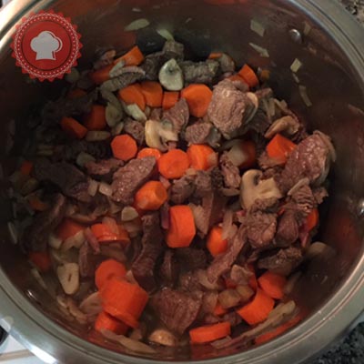 recette en images de bœuf bourguignon