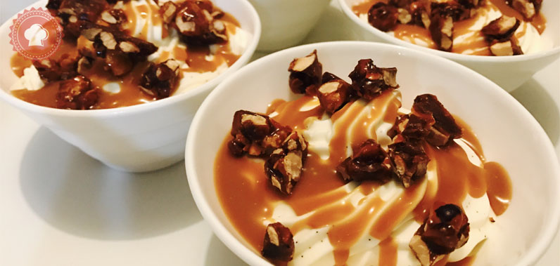 recette de glace vanille caramel coulant et noisettes sans sorbetière